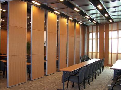 专业酒店活动隔断与高隔间服务 提升会议及展览效率的关键